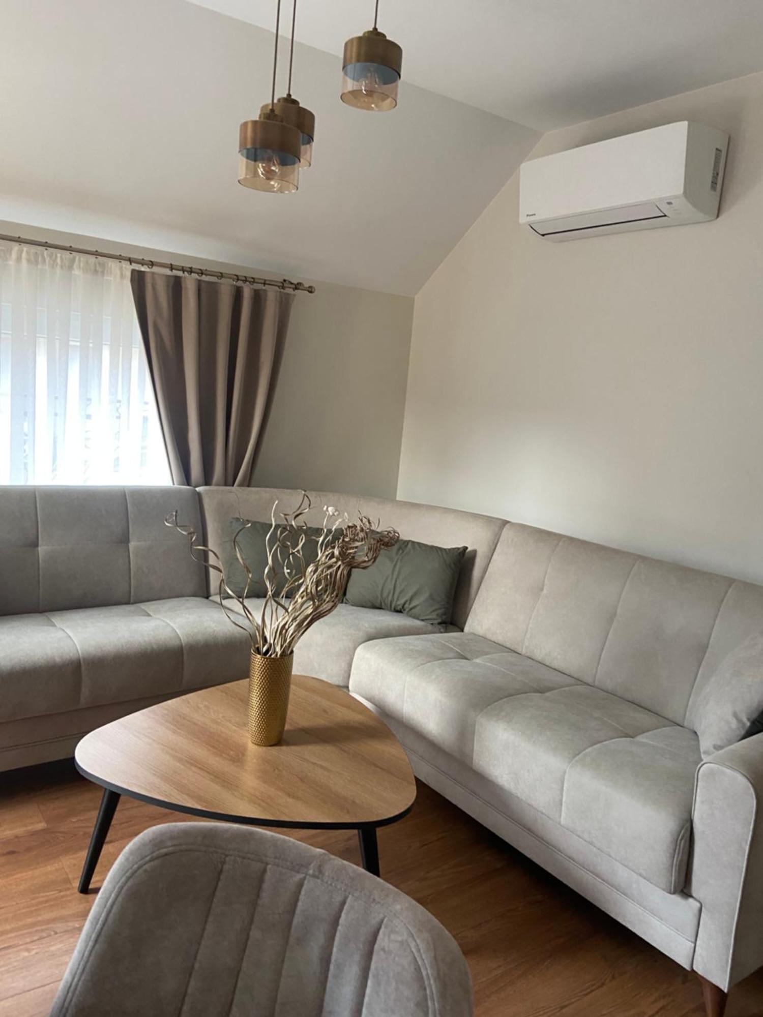 M&M Center Apartment With Free Parking Plovdiv Kültér fotó